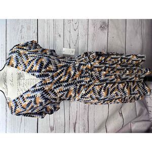 NWT Nine West Dress Patterned‎ Short Sleeves Wrap Style Large